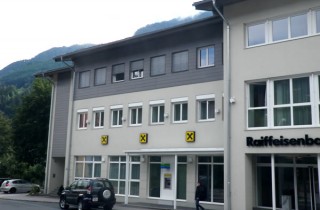 Fassadenverkleidung Raiffeisenbank Schwarzach
