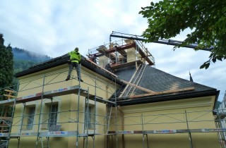 Dacheindeckung mit Aluminium Dachplatten