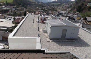 Flachdach Kinderkrankenhaus Schwarzach